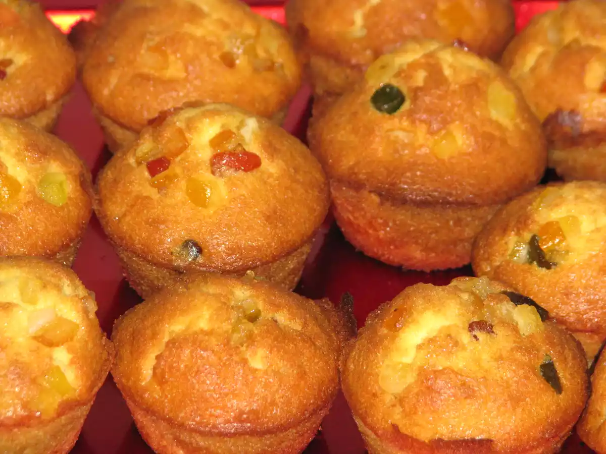 Muffins aux fruits confits