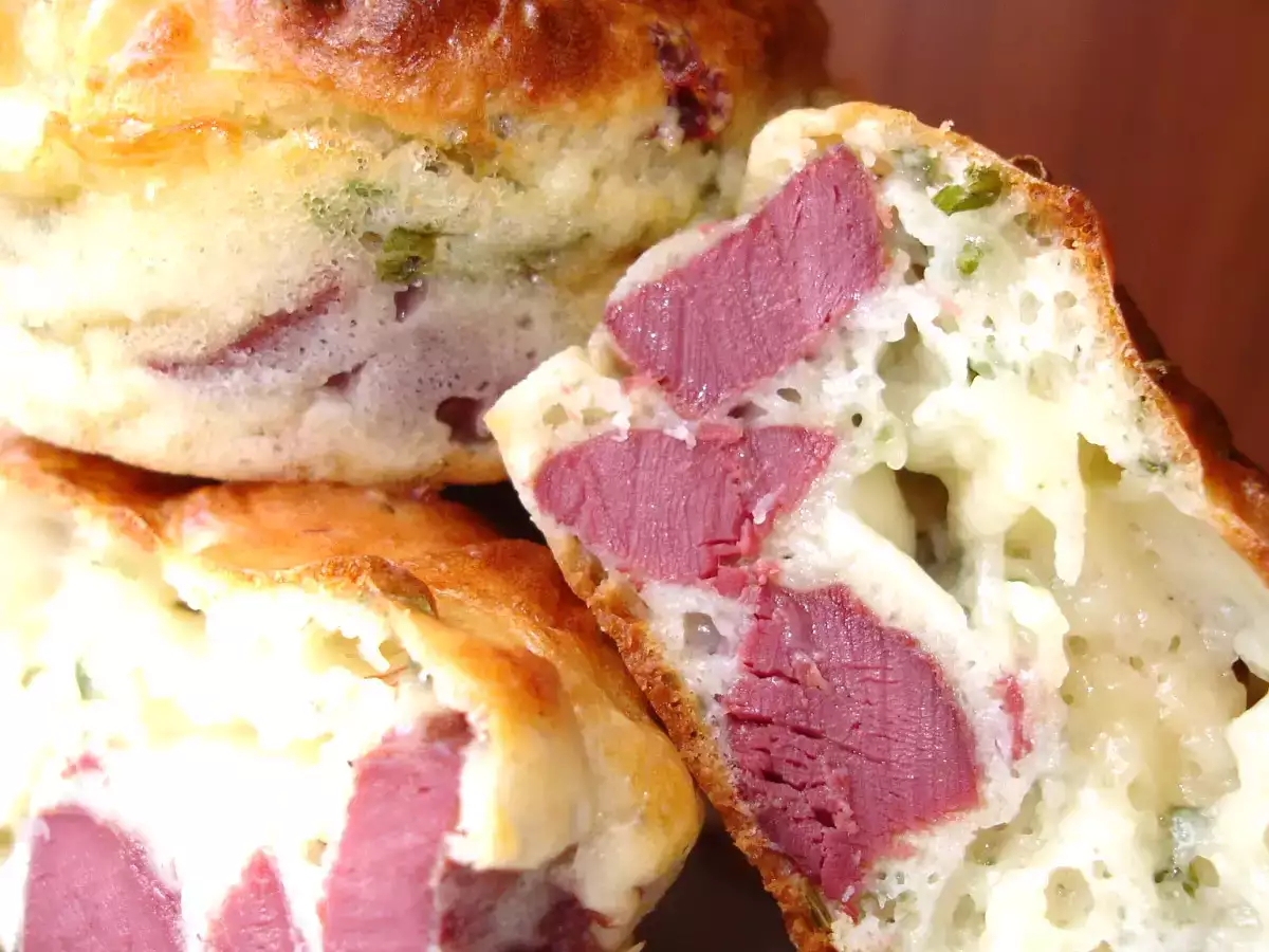 MUFFINS AUX GESIERS DE CANARD CONFIT ET CHEVRE