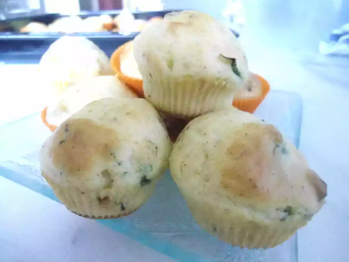 Muffins aux légumes et fêta