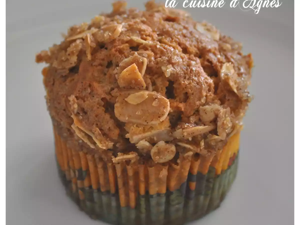 Muffins aux pêches de vigne croquants aux amandes - photo 2