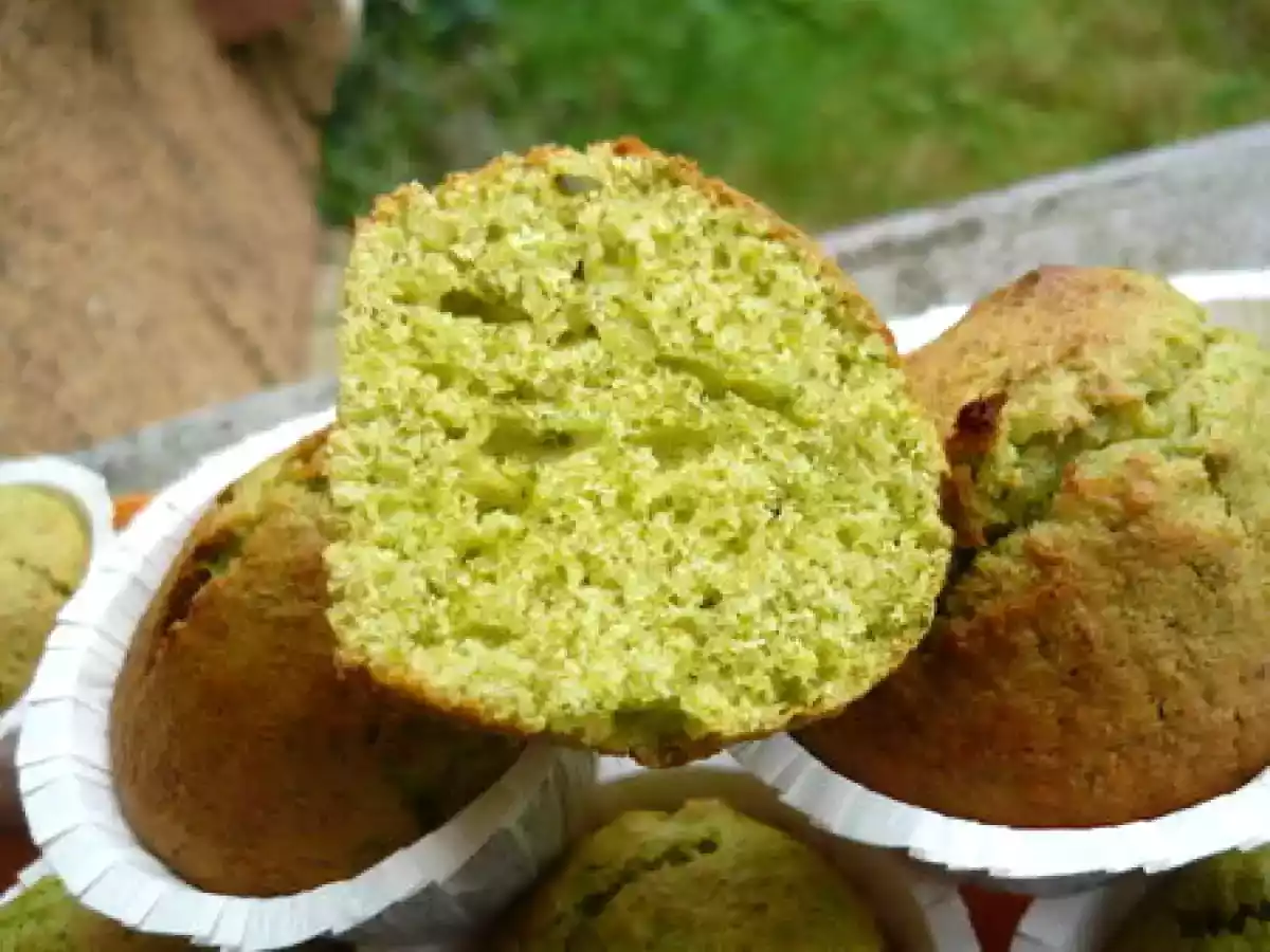 Muffins aux pistaches et à la pâte d'amande - photo 2