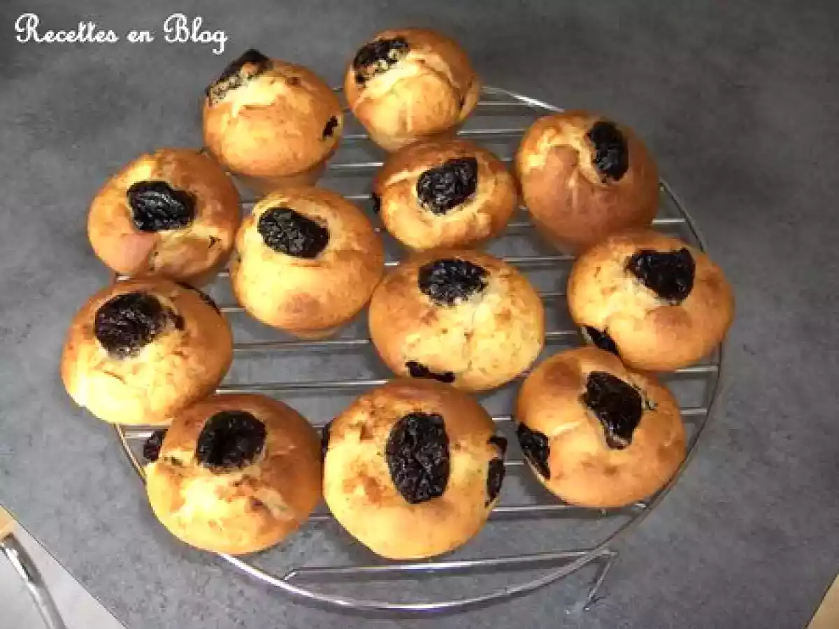 MUFFINS AUX PRUNEAUX