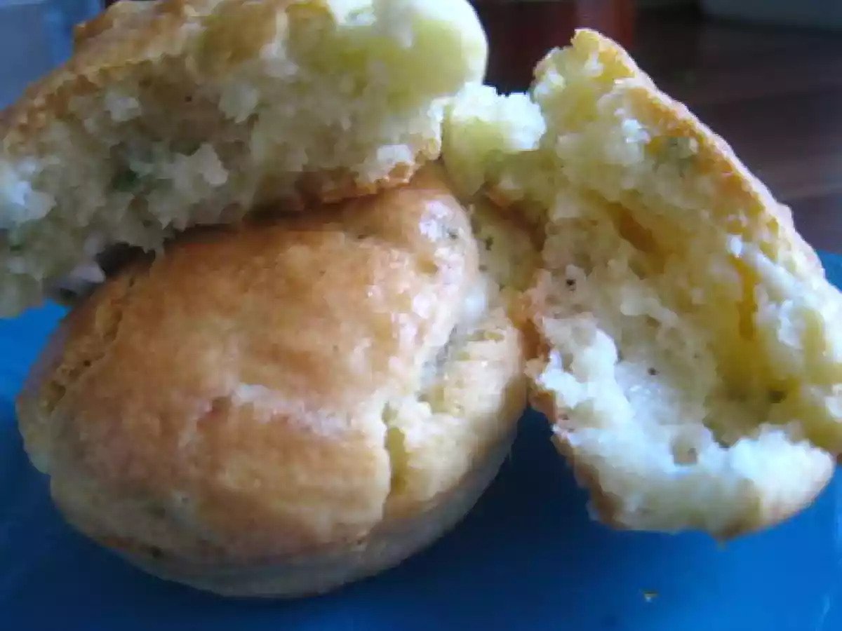 Muffins chêvre, menthe, basilic