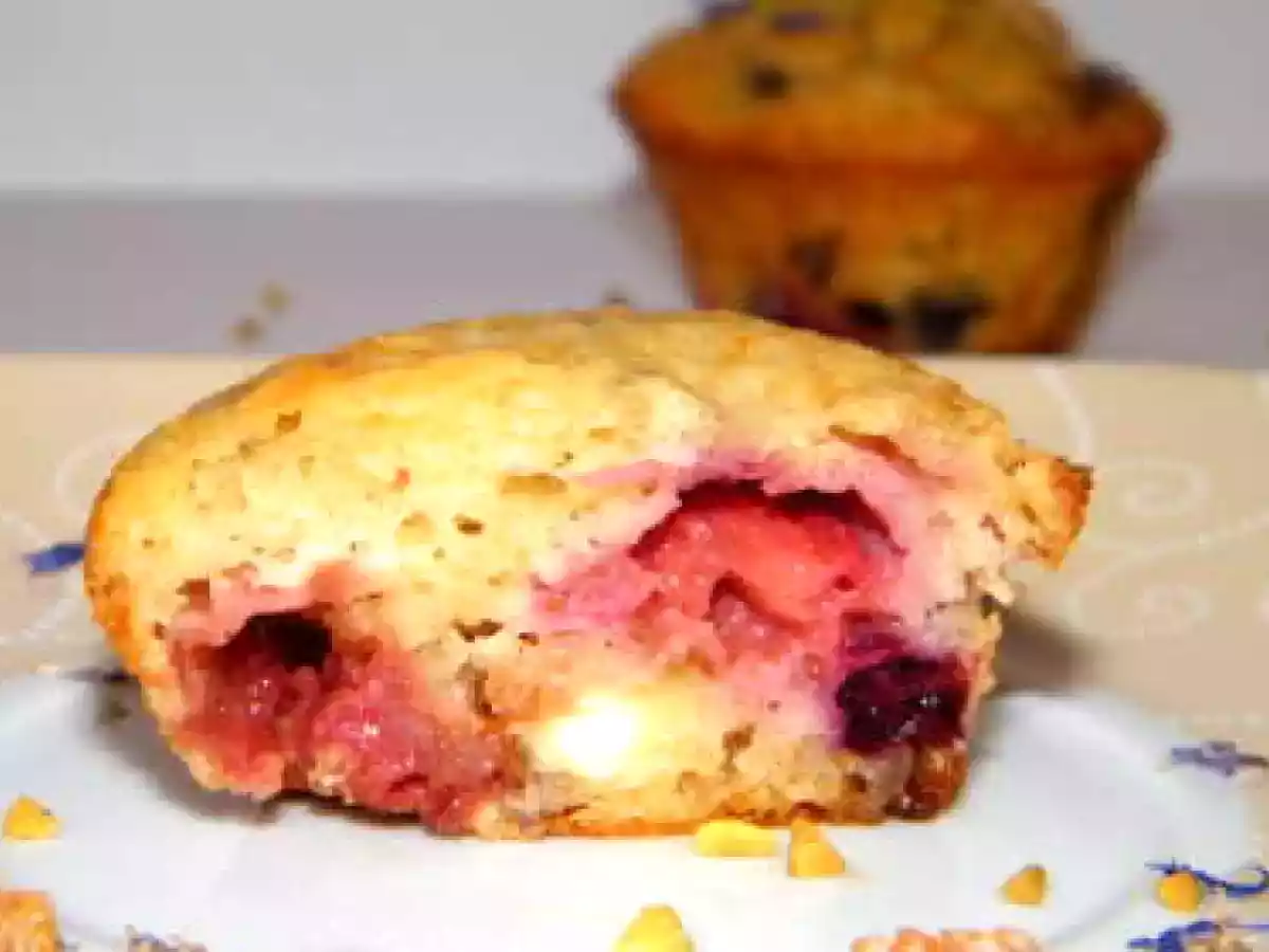 Muffins chocolat blanc et fruits rouges - photo 2