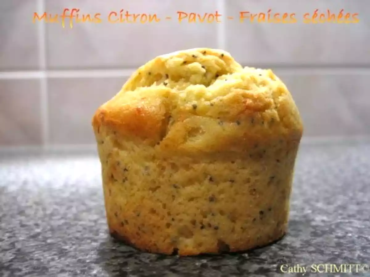 Muffins citron pavot aux fraises séchées