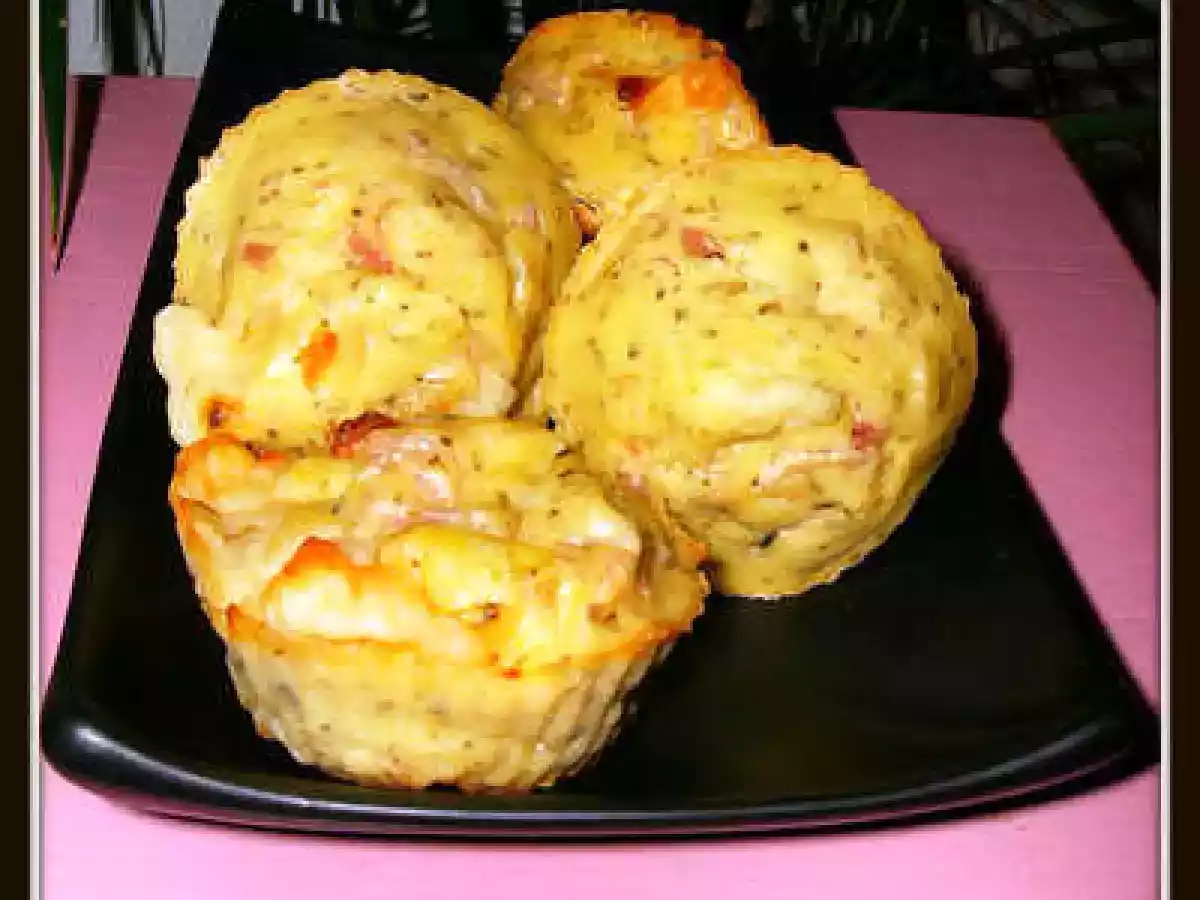 Muffins jambon, emmental, herbes de Provence