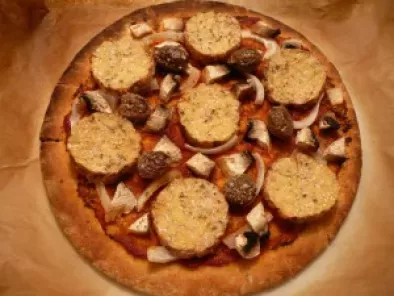 Mushroom Tempeh Pizza