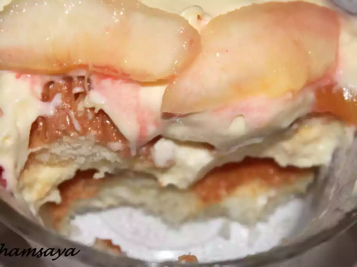 Nectarines façon tiramisu au coulis de pêches - photo 3