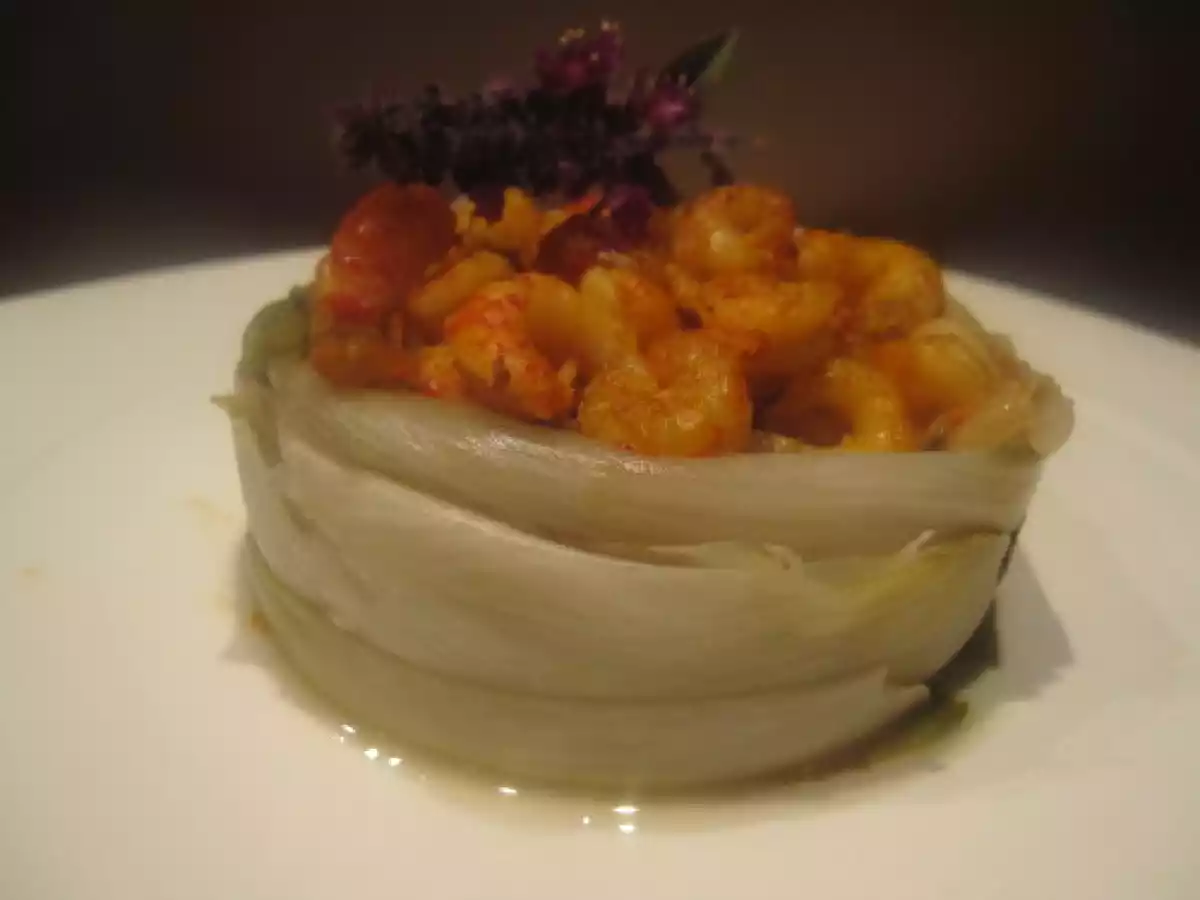 Nid d'endives et d'ecrevisses