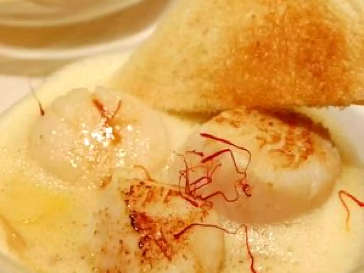 Noix de saint jacques aux échalottes et sabayon au pineau - photo 2