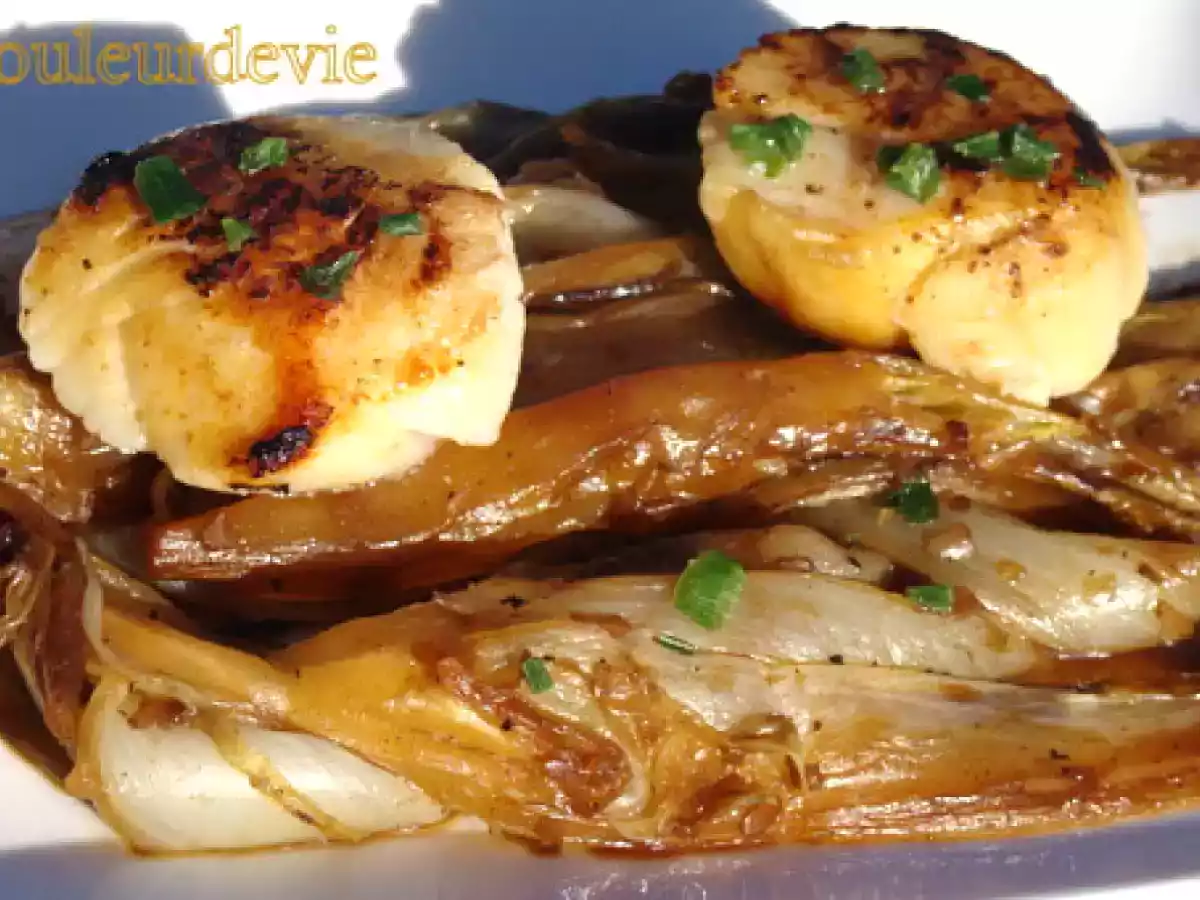 Noix de Saint-Jacques aux endives caramélisées