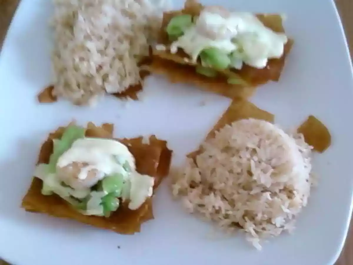 Noix de Saint-Jacques et courgettes en mille feuilles, riz pilaf à l'échalote