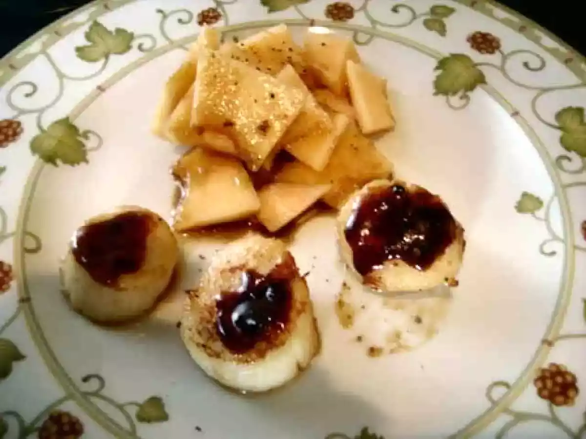 Noix de saint jacques et salade de melon