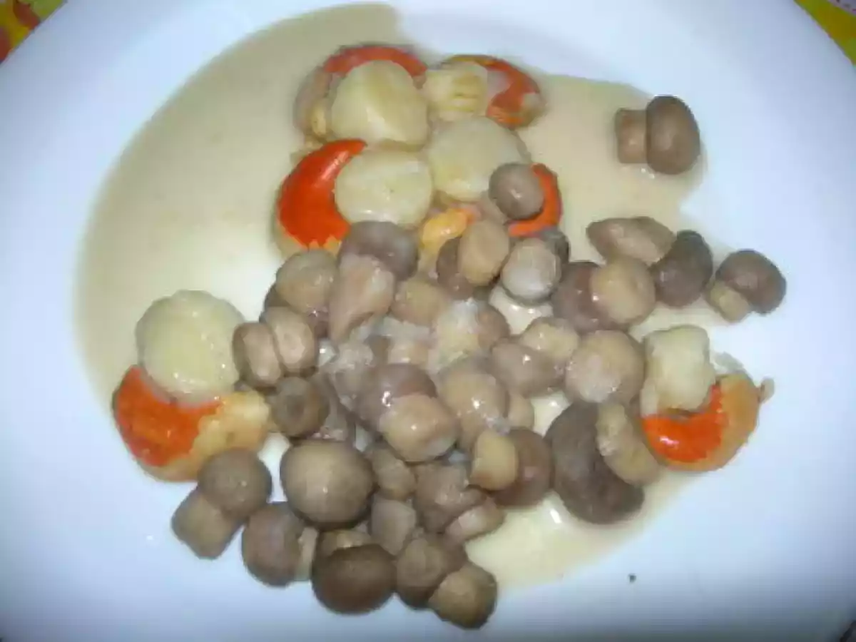 Noix de St Jacques aux champignons. - photo 2