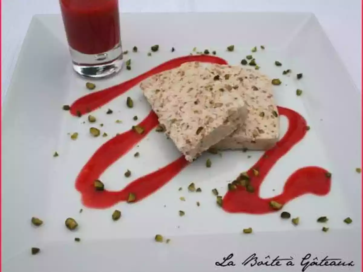 Nougat glacé & son coulis de fraise ! - photo 2