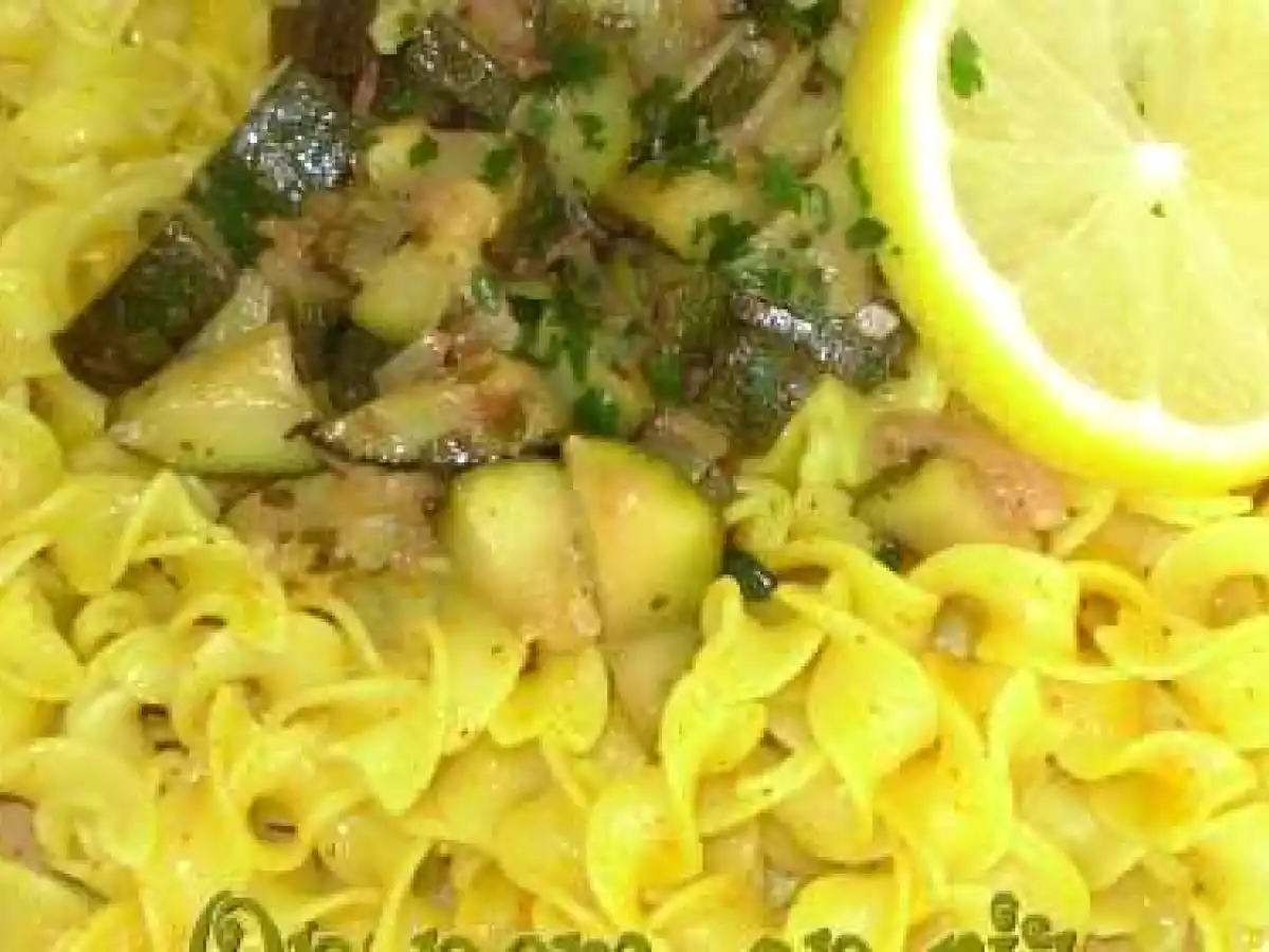 Nouilles au curcuma et aux courgettes citronnées - photo 3