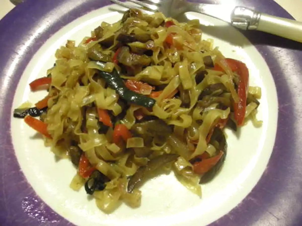 Nouilles Chinoise et Légumes en sucré-salé. - photo 2
