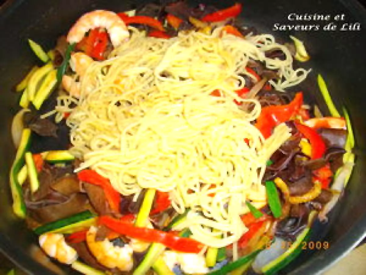 Nouilles chinoises aux crevettes