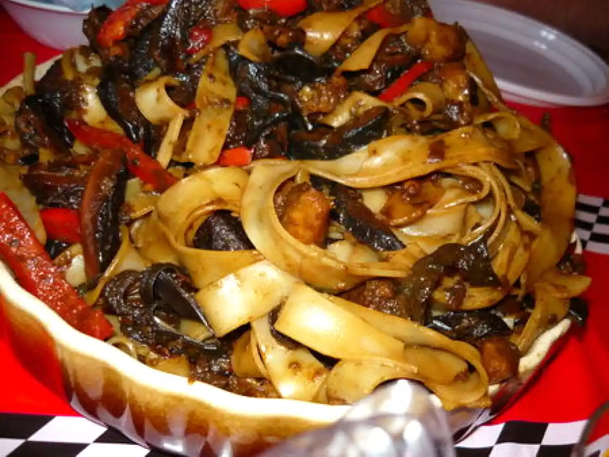 Nouilles de riz aux choux de Bruxelles