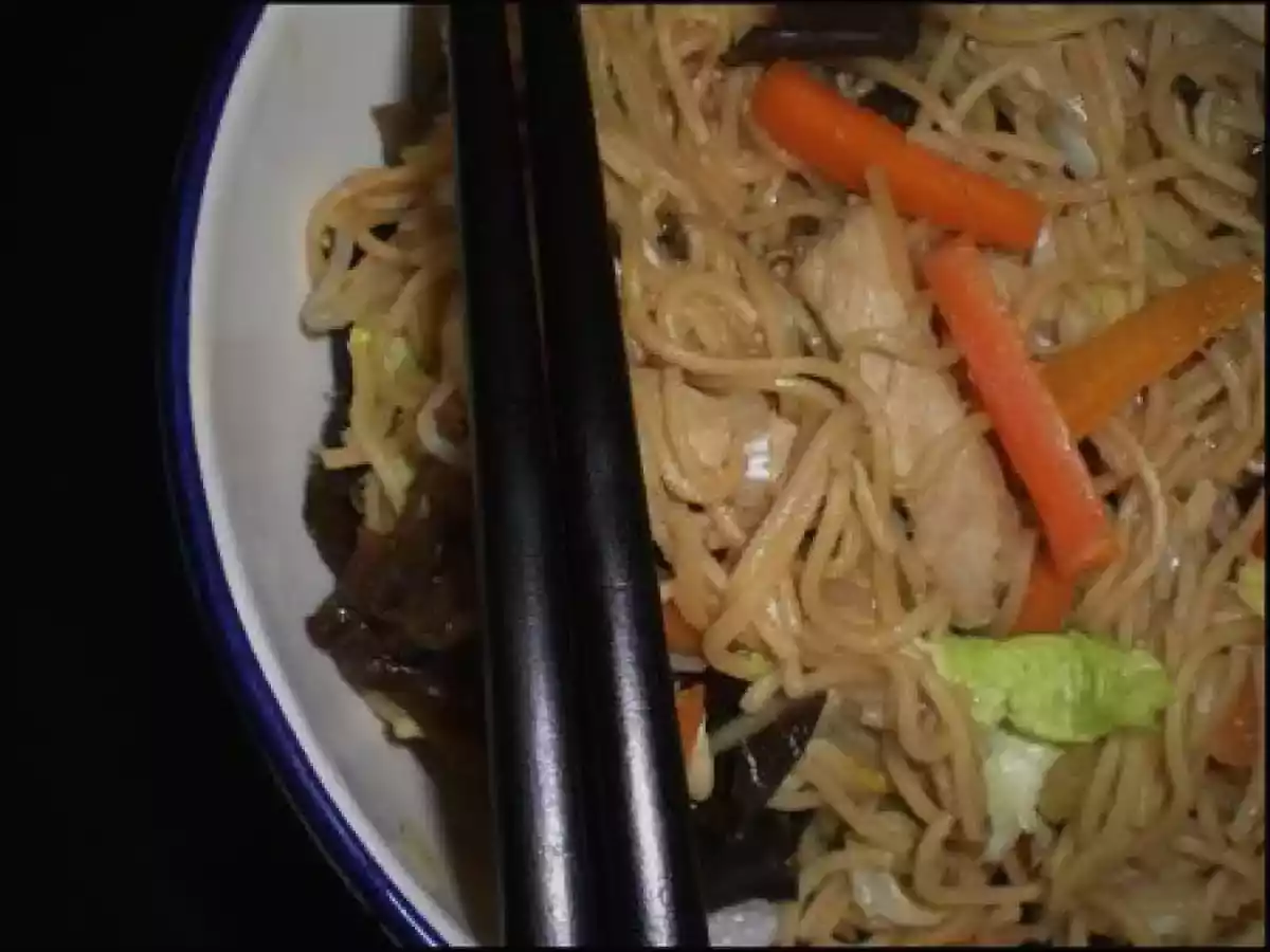 Nouilles frites à la japonaise (Yakisoba) - photo 3