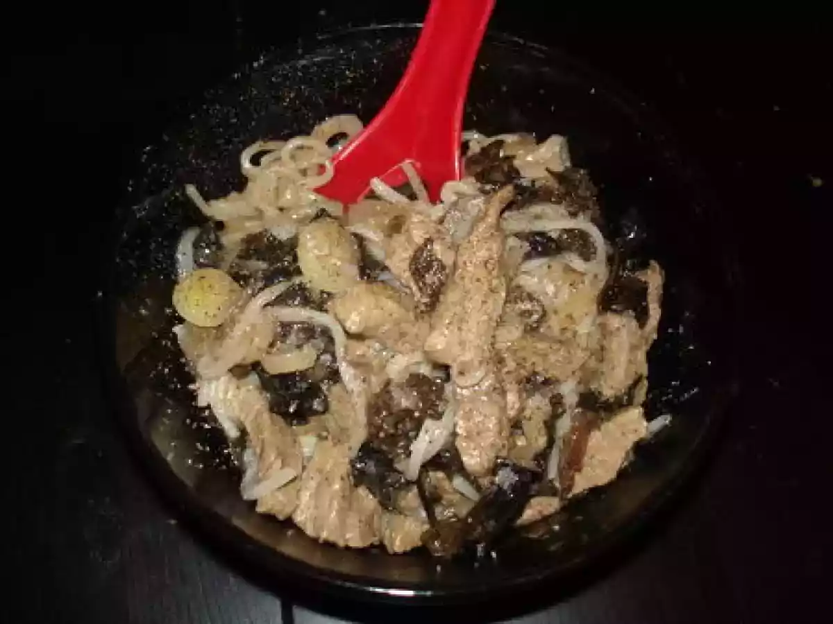 Nouilles gluantes au boeuf et aux champigons noirs, sauce à la bière - photo 2