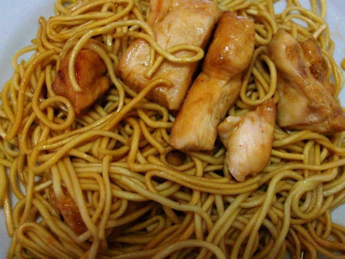Nouilles Chinoises Poulet Sauce Soja Miel www.ptitchef.com