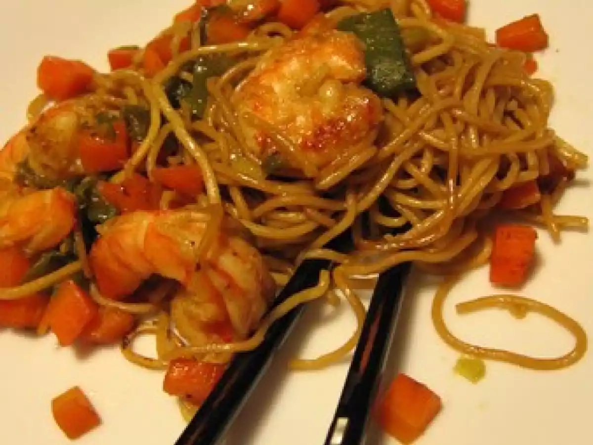 Nouilles sautées aux crevettes