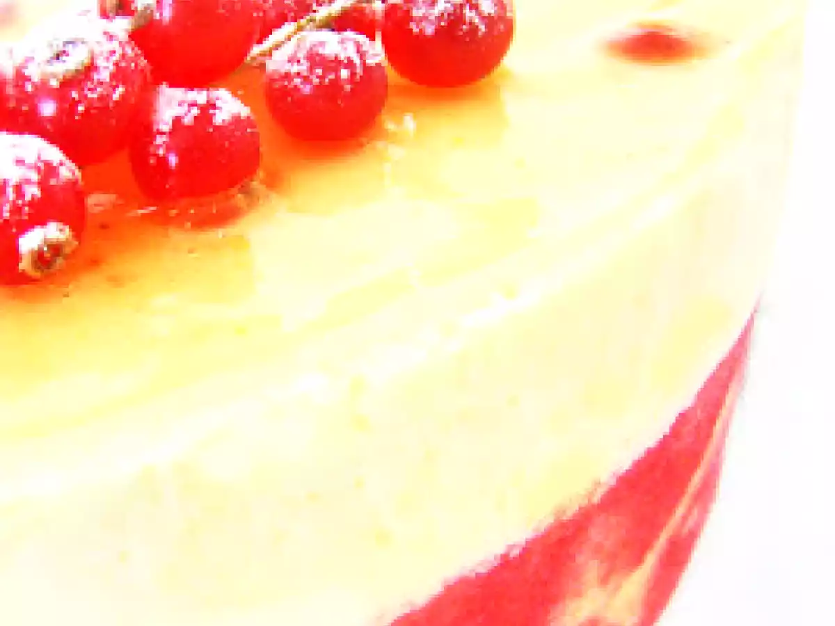 Nuage de fraises-framboises, un entremet tout en douceur et croquant.... - photo 6