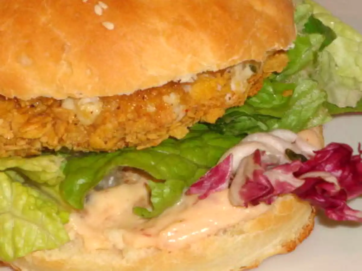 Nuggets géants pas secs et léger ... ou le Mc Chicken à ma façon