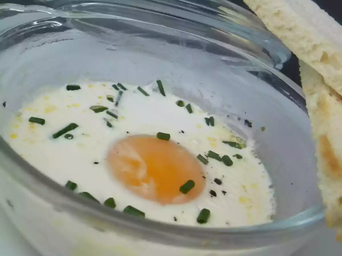 OEUF COCOTTE À LA CRÈME