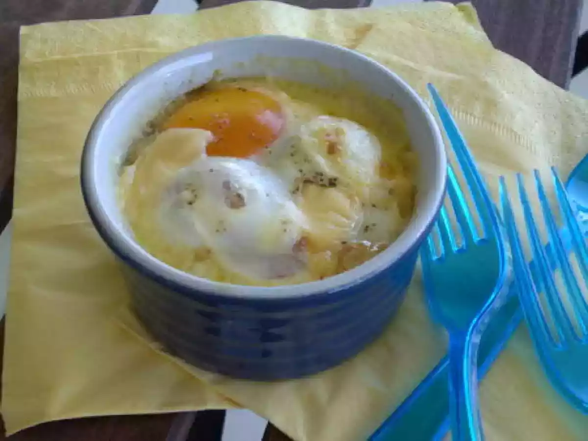 Oeuf cocotte thon/tomate