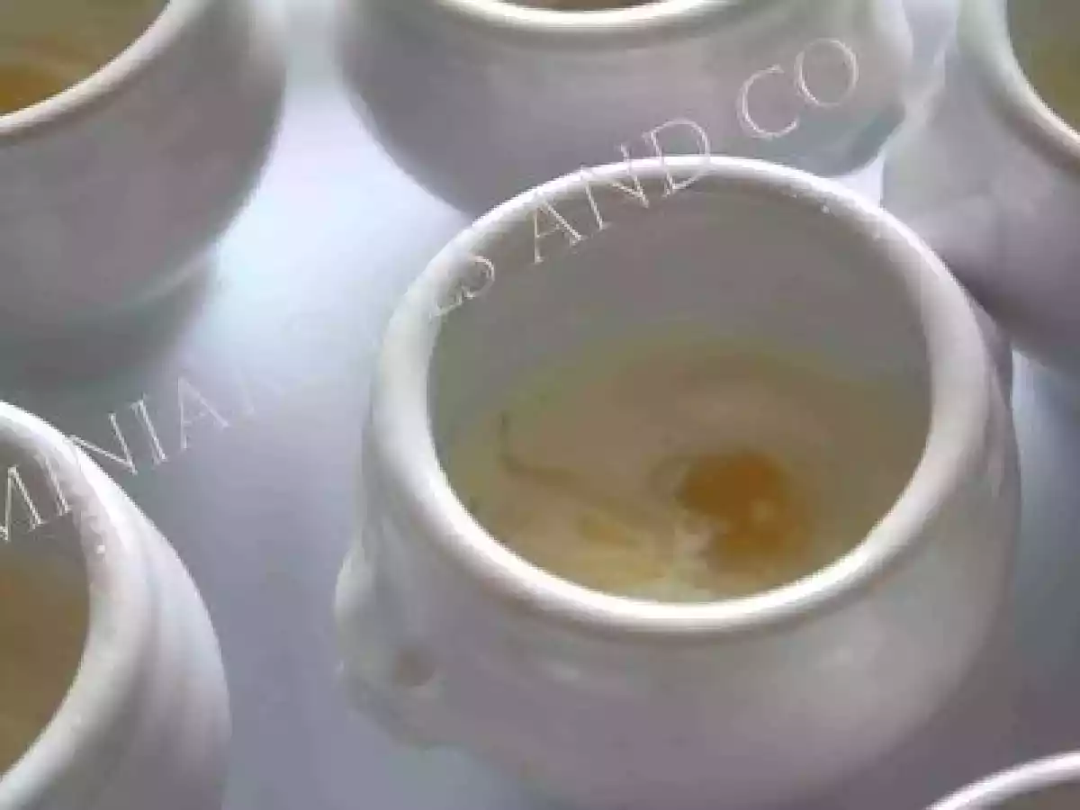 OEUF DE CAILLE EN COCOTTE