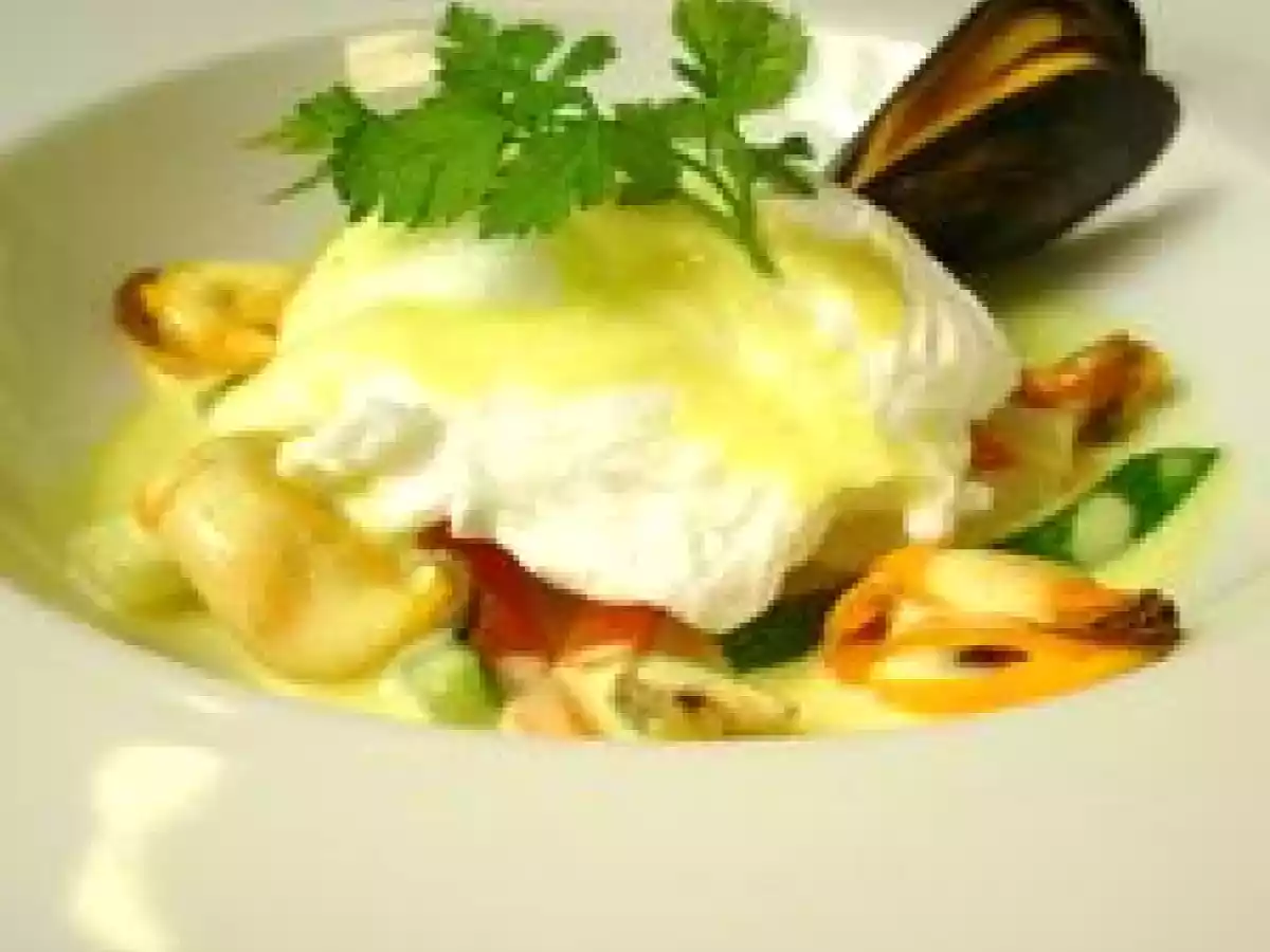 Oeuf poché en marinière de moules aux petits légumes et curry... - photo 3