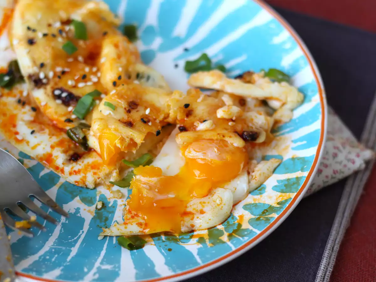 Oeufs au plat au miel et à la mozzarella, le petit déjeuner express sucré salé et pimenté! - photo 4