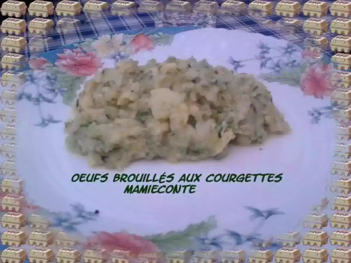 Oeufs brouillés courgettes-parmesan