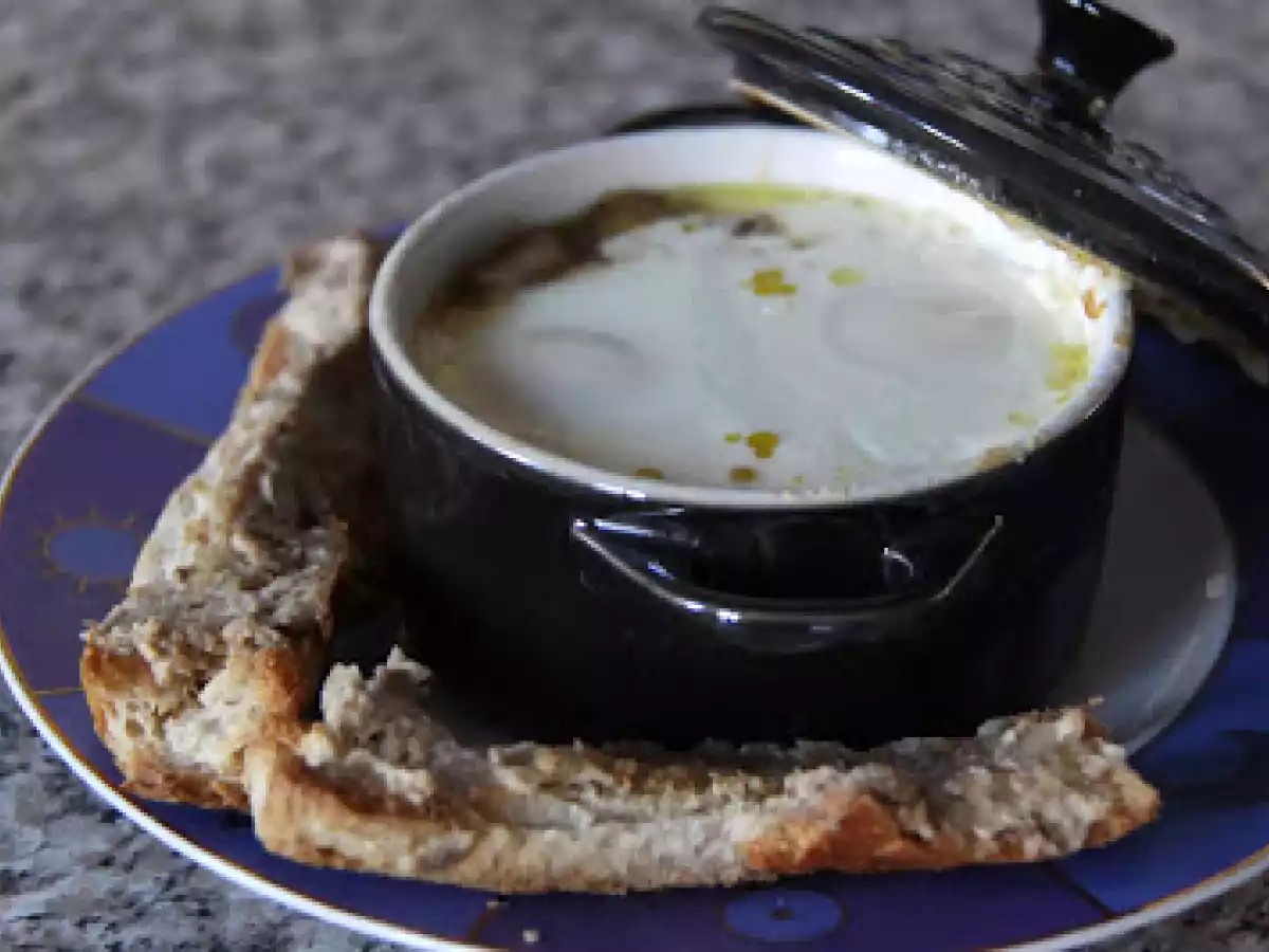 Oeufs cocotte au foie gras, faits maison - photo 2