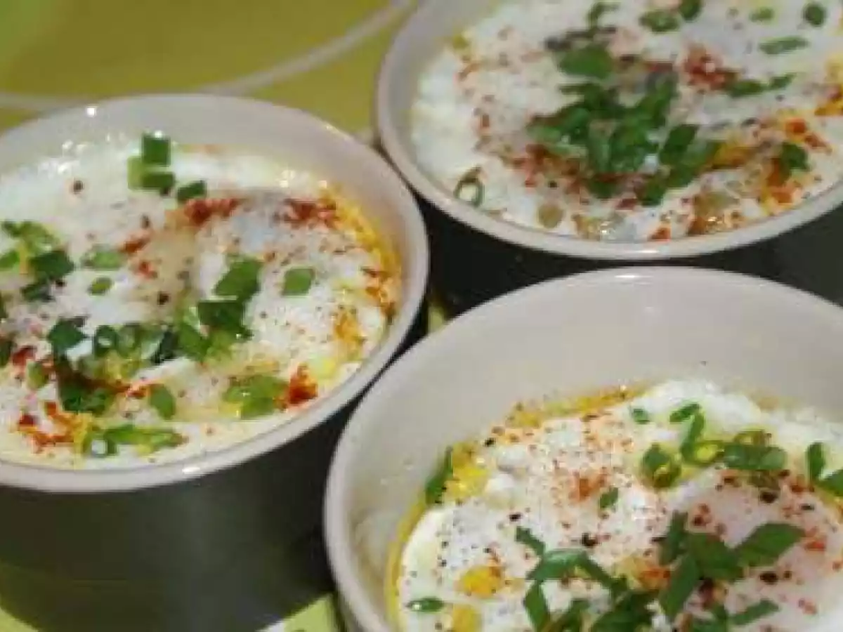 Oeufs Cocotte au Roquefort