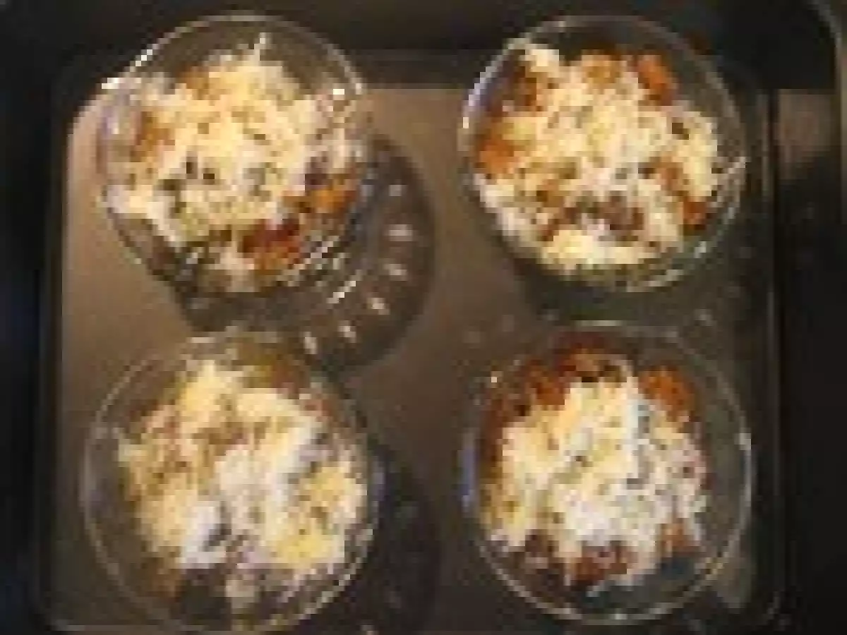 Oeufs cocotte aux girolles et au beaufort - photo 2