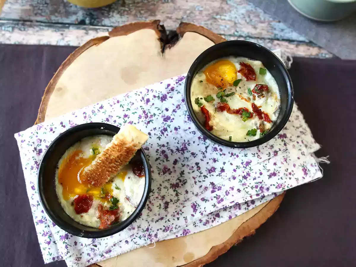 Oeufs cocotte chèvre et tomates séchées au Air Fryer! - photo 5