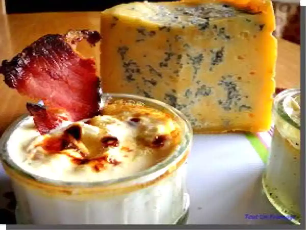 Oeufs cocottes à la Fourme de Montbrison et au Jambon d'Auverne