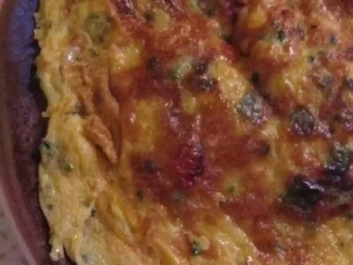 Omelette aux poivrons et fromage