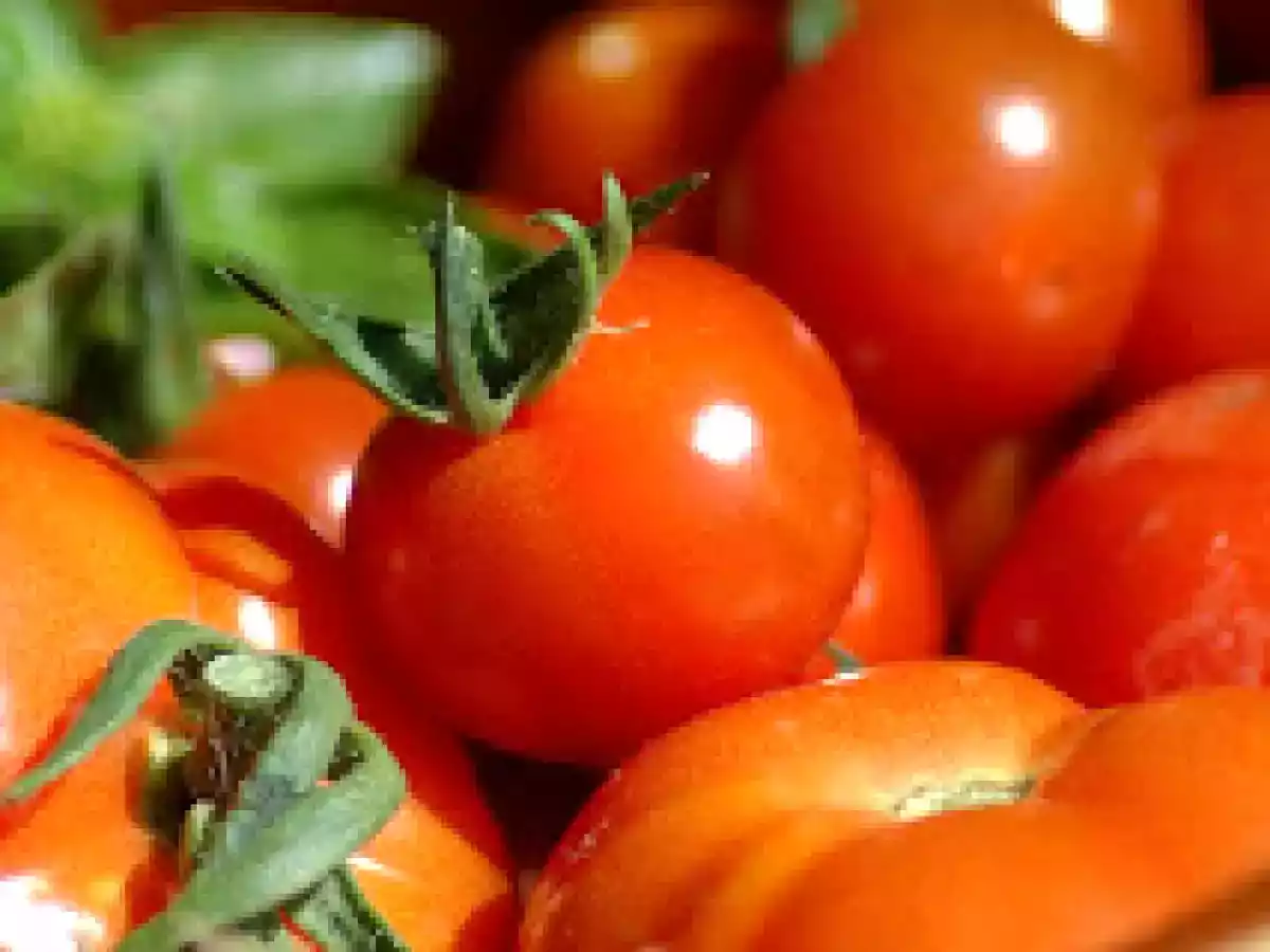 Omelette aux tomates du jardin, chorizo, pommes de terre et féta - photo 3