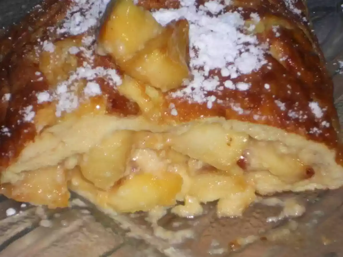 OMELETTE SOUFFLÉE AUX POMMES