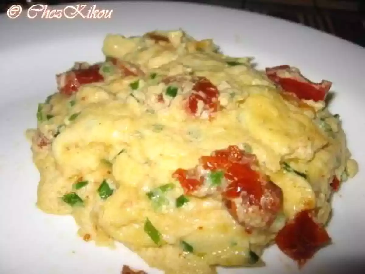 Omelette Yaourt, ciboulette et tomates séchées de Kikou - photo 2