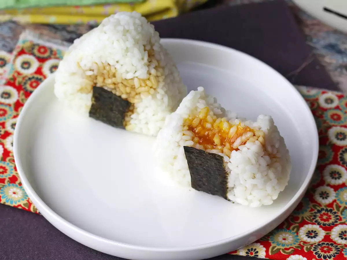 Onigiri aux jaunes d'œuf confits à la sauce soja - photo 8