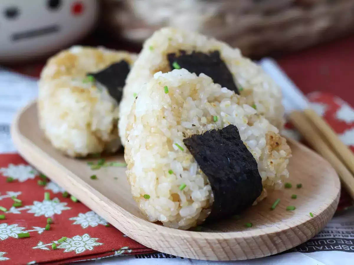 Onigiri grillés garnis de fromage fondant: vous allez les dévorer! - photo 7