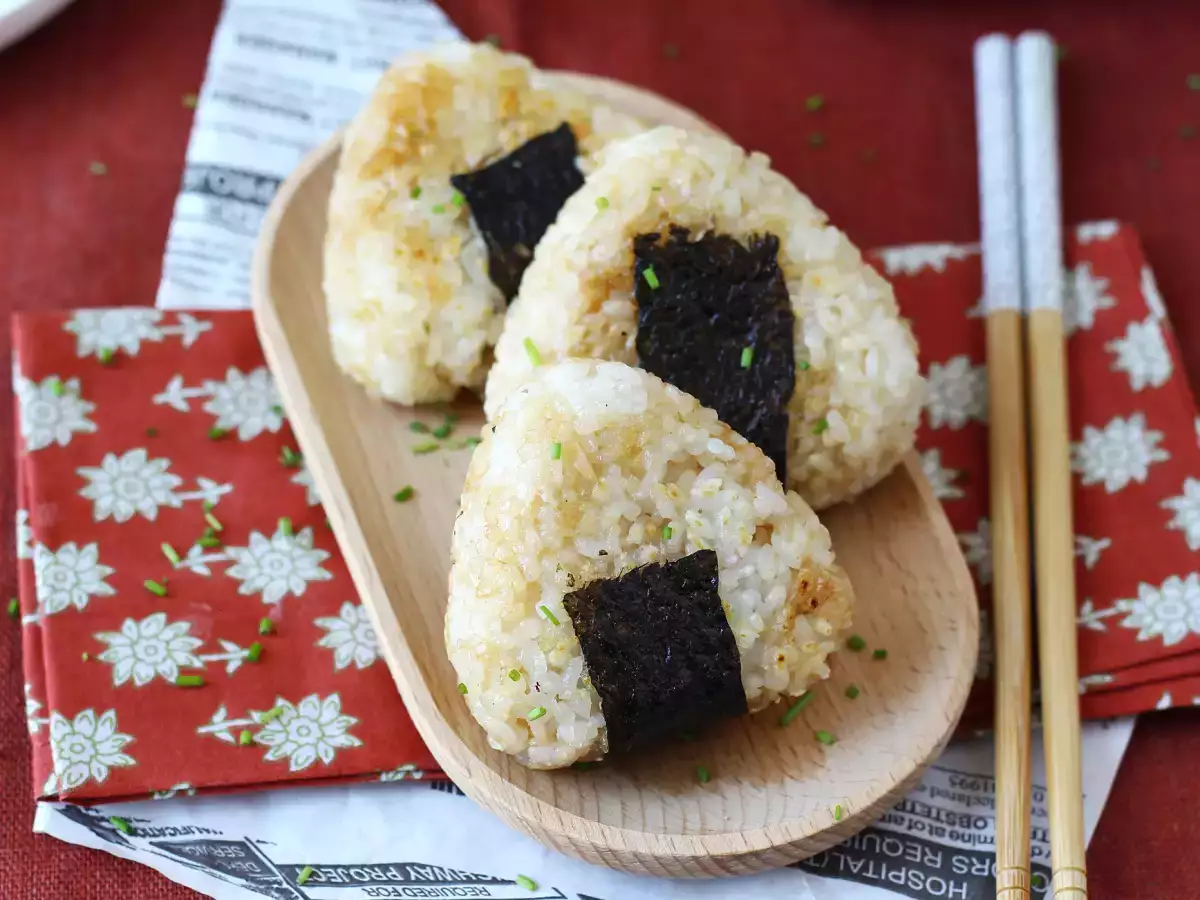 Onigiri grillés garnis de fromage fondant: vous allez les dévorer! - photo 9