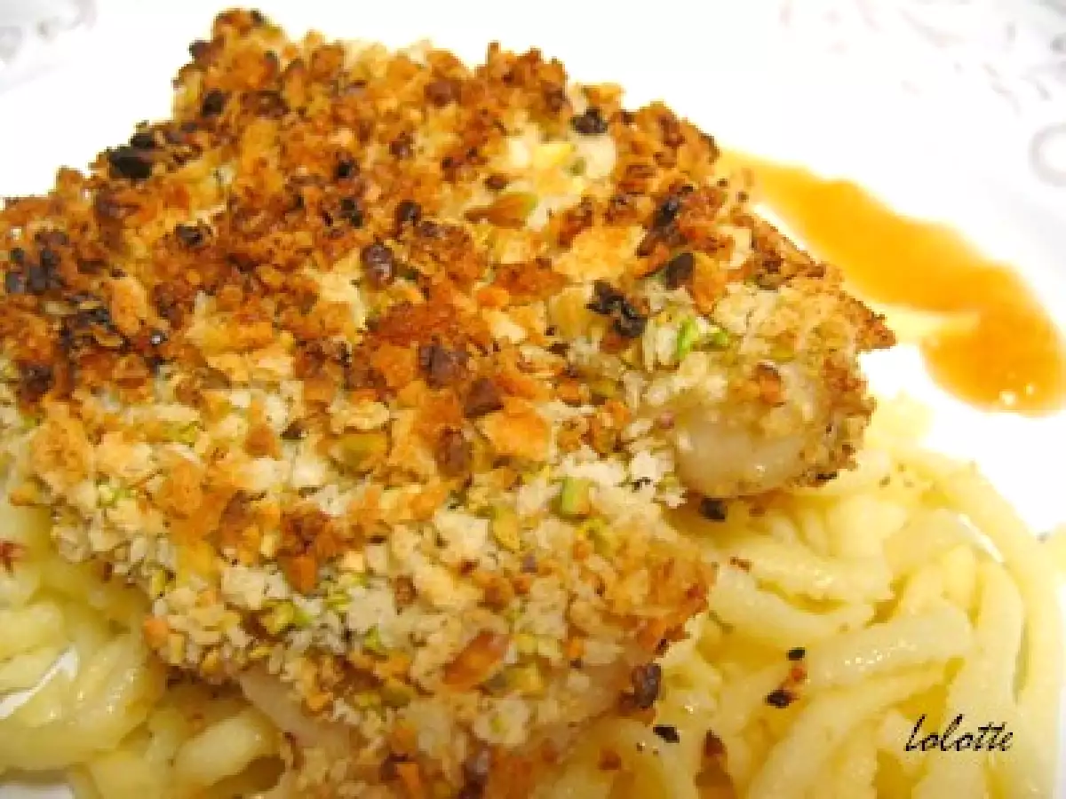 Orange roughy en crumble de pistaches et son coulis au chutney de mangue et au cointreau - photo 2