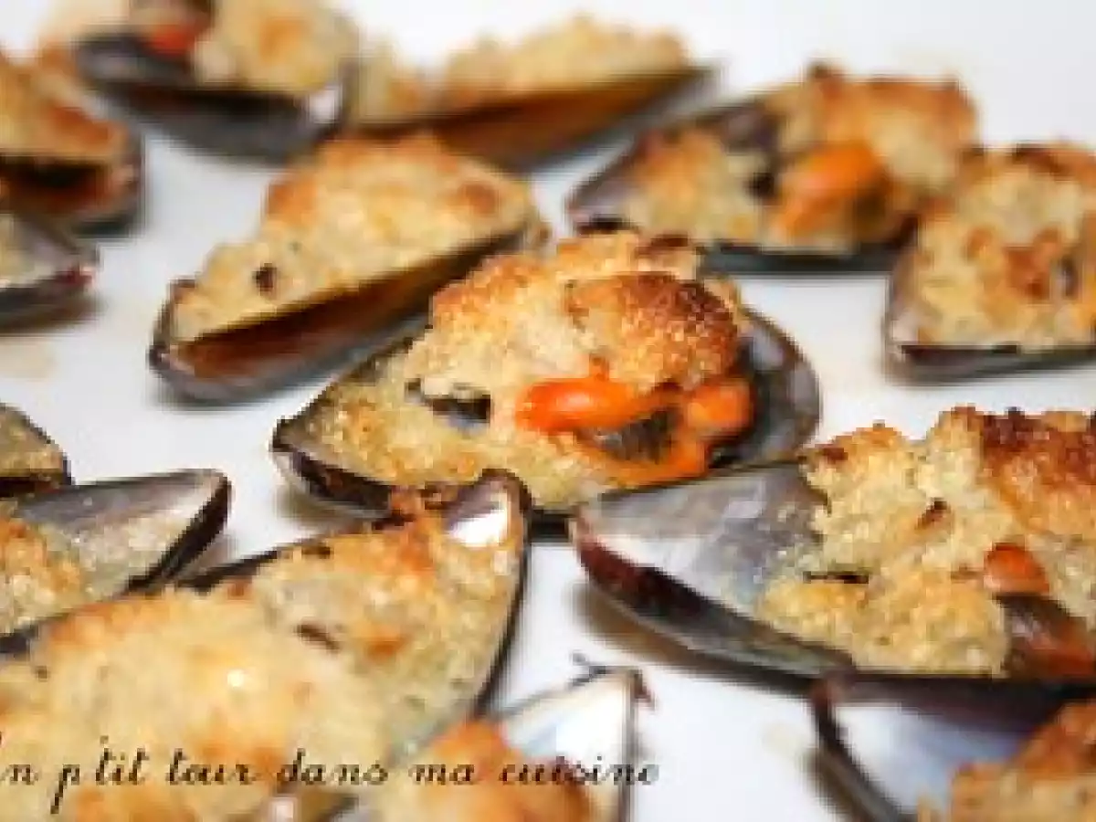 P'tites moules farcies amandes et beurre d'échalotes