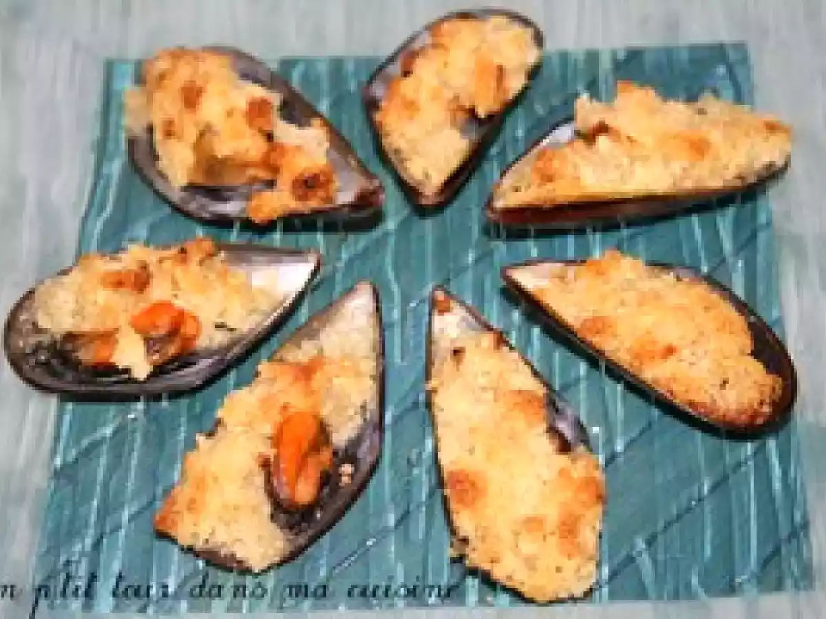 P'tites moules farcies amandes et beurre d'échalotes - photo 2